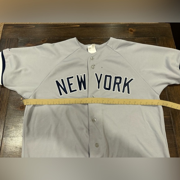 RARE 1990’s Majestic New York Yankees MLB Baseball Jersey - Picture 11 of 12